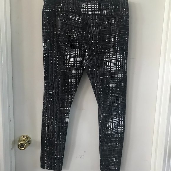 Tuff Athletics Active Yoga Legging Canada - Picture 8 of 8